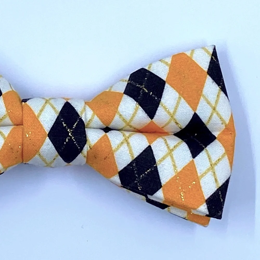 Pet Bowtie in Diamond Pattern Halloween